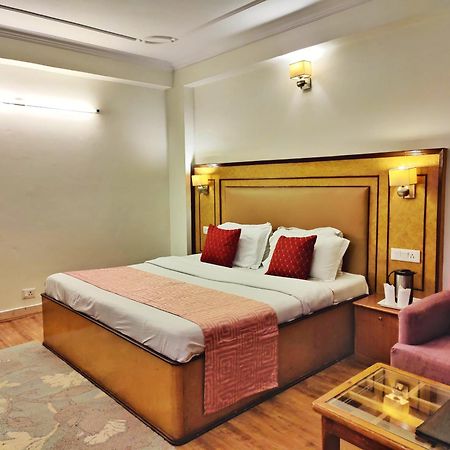 Surya International Hotel Manali Near Mall Road Luaran gambar