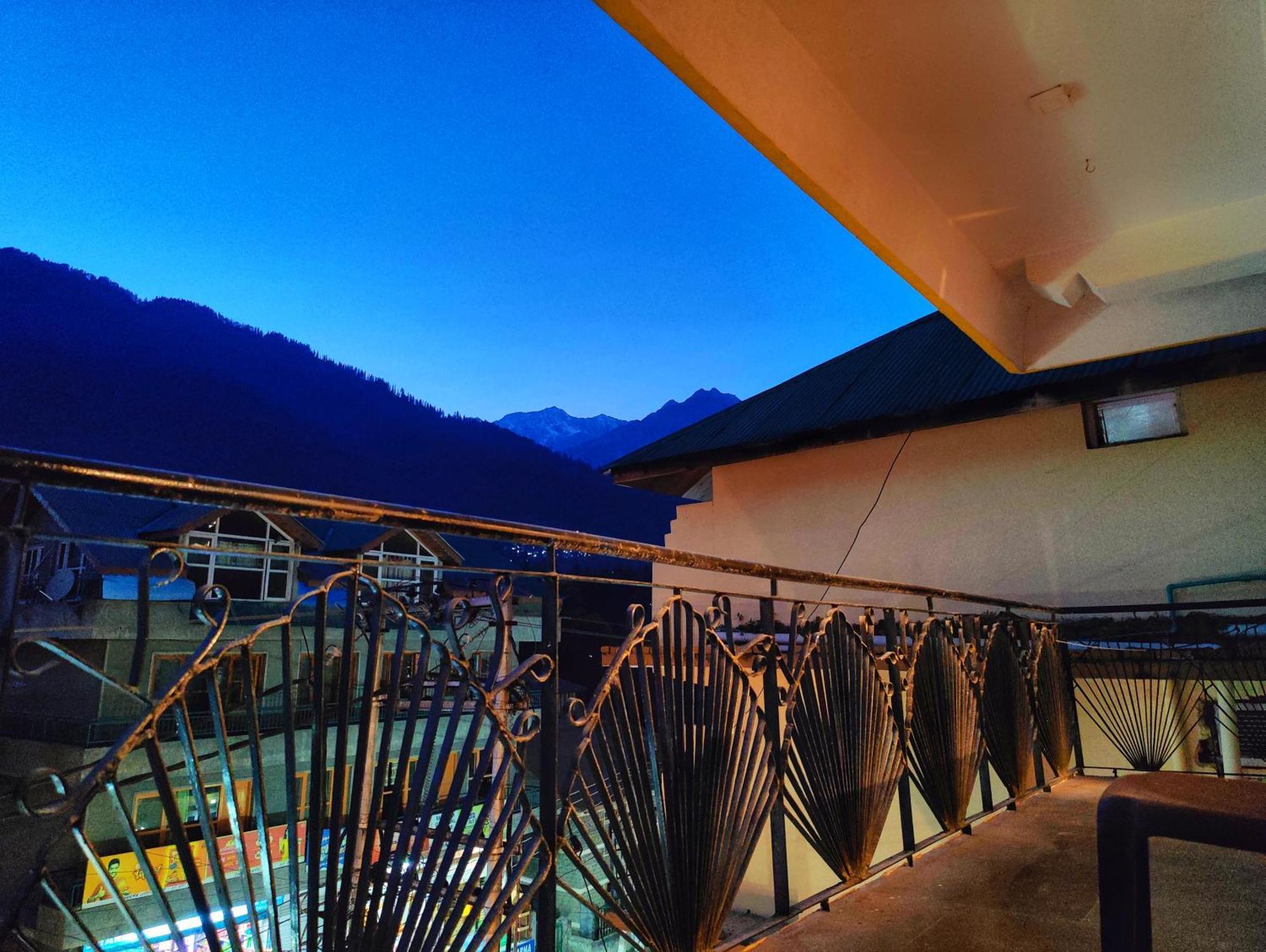 Surya International Hotel Manali Near Mall Road Luaran gambar
