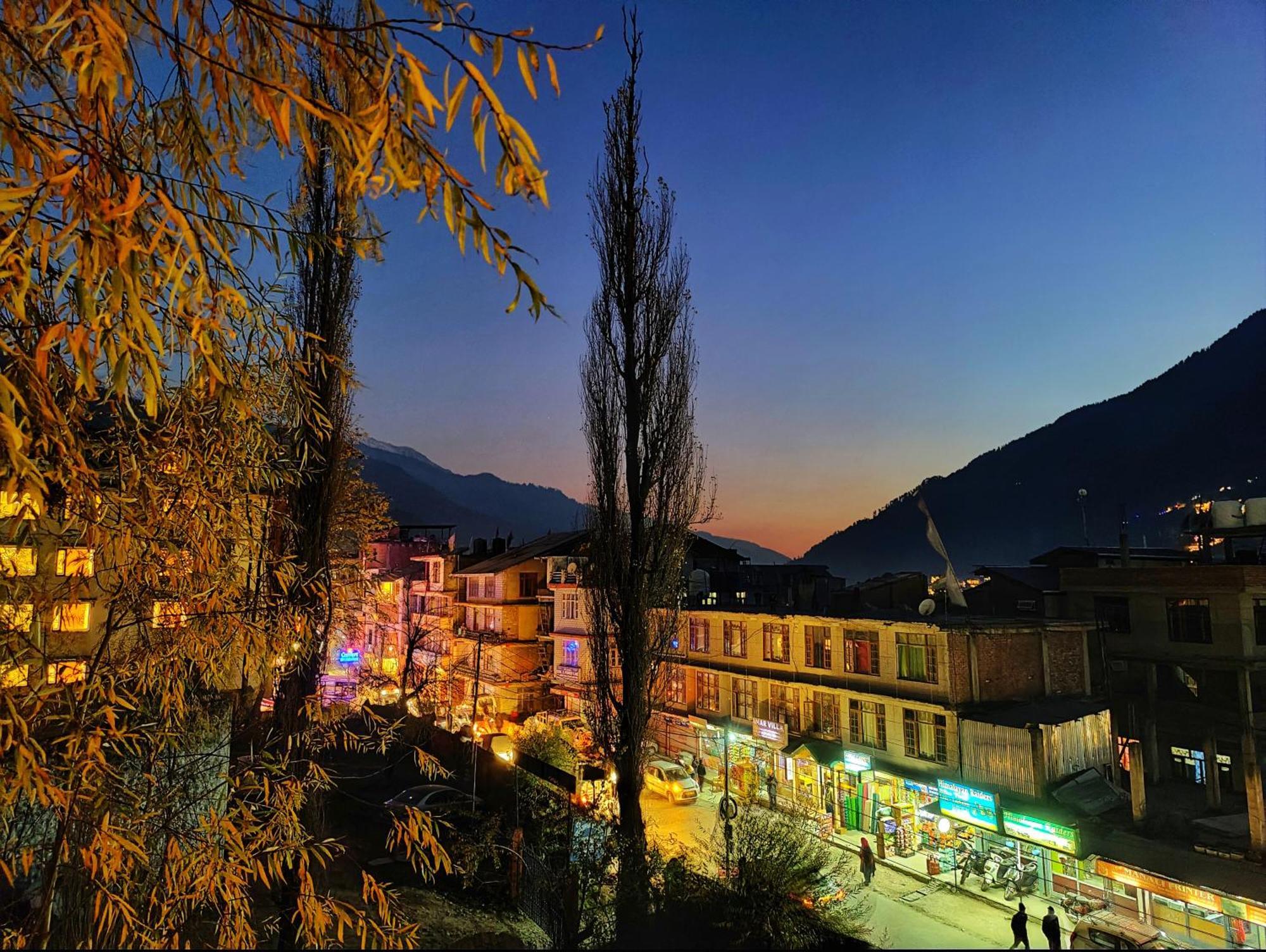 Surya International Hotel Manali Near Mall Road Luaran gambar