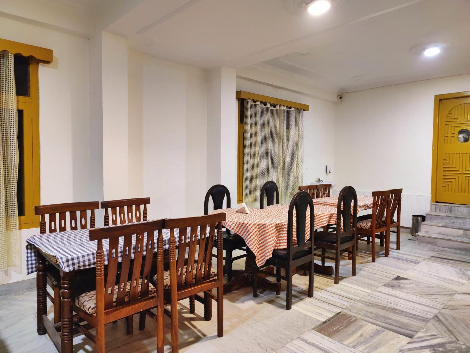 Surya International Hotel Manali Near Mall Road Luaran gambar