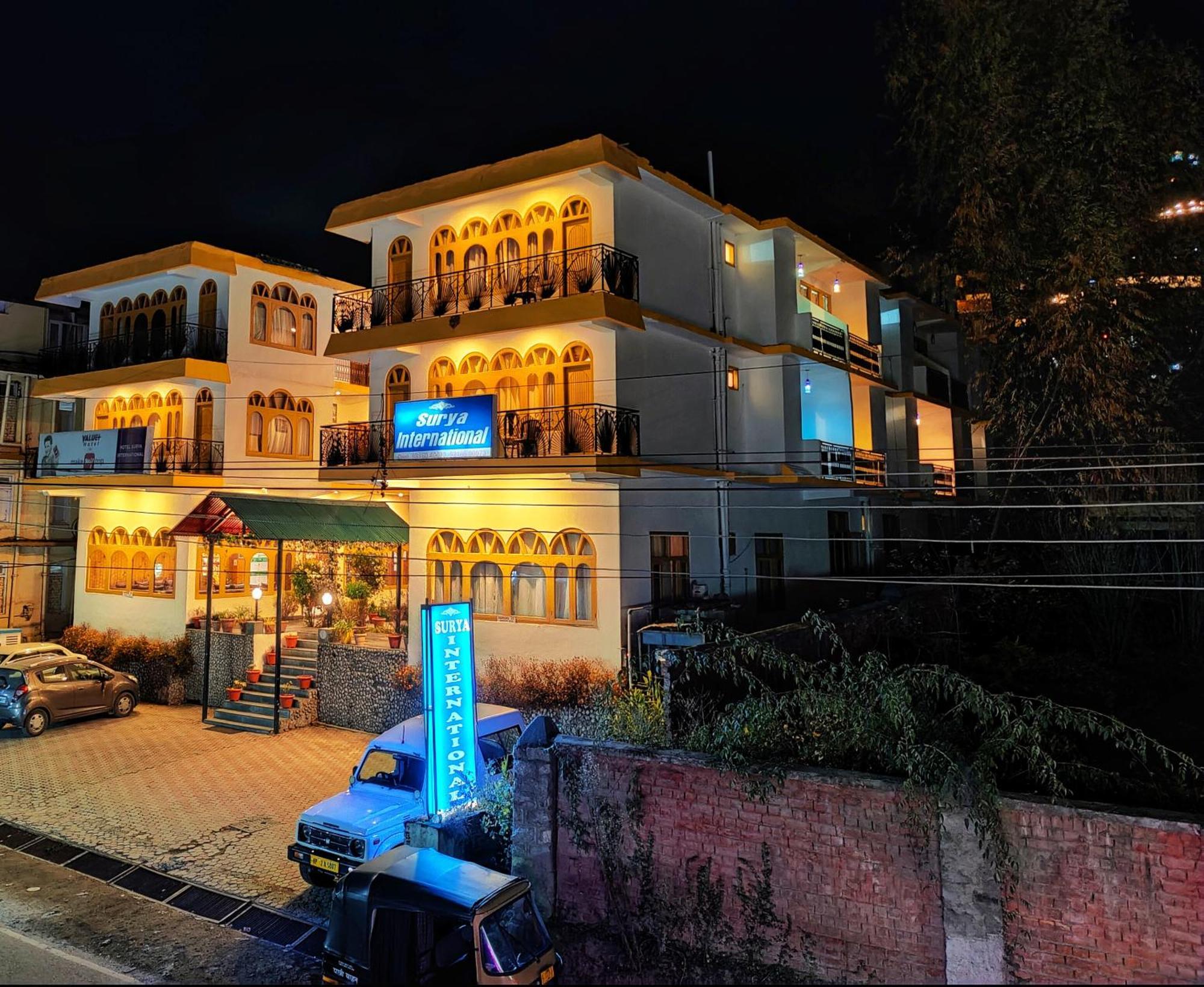 Surya International Hotel Manali Near Mall Road Luaran gambar